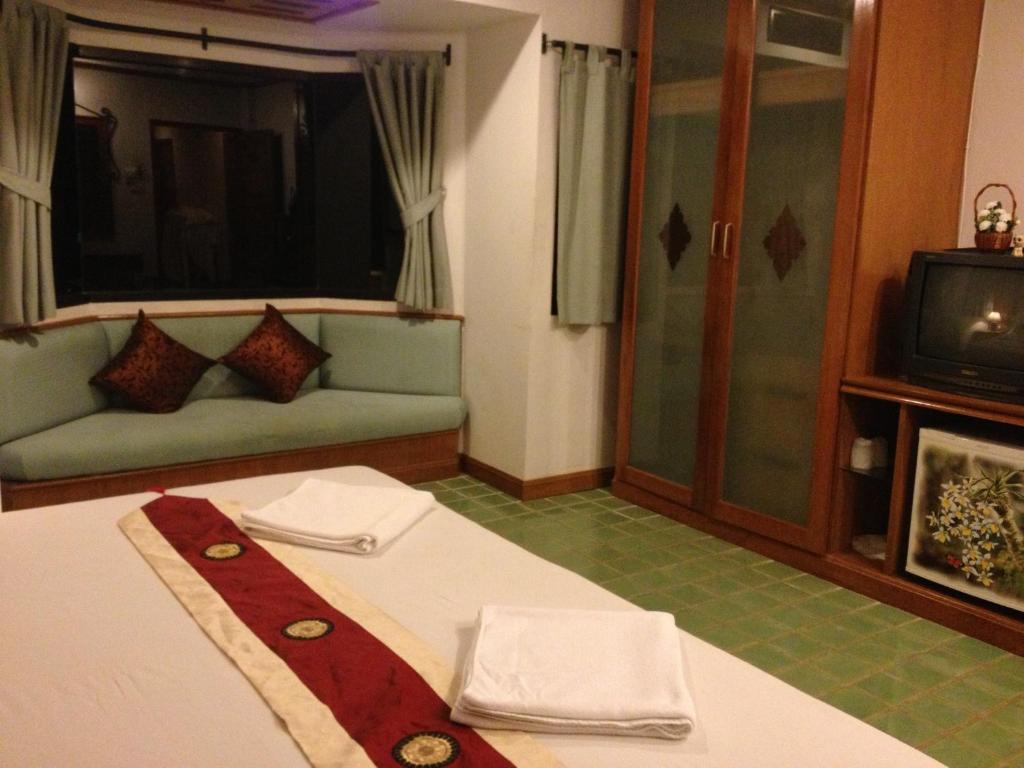 Your Place Inn Karon المظهر الخارجي الصورة
