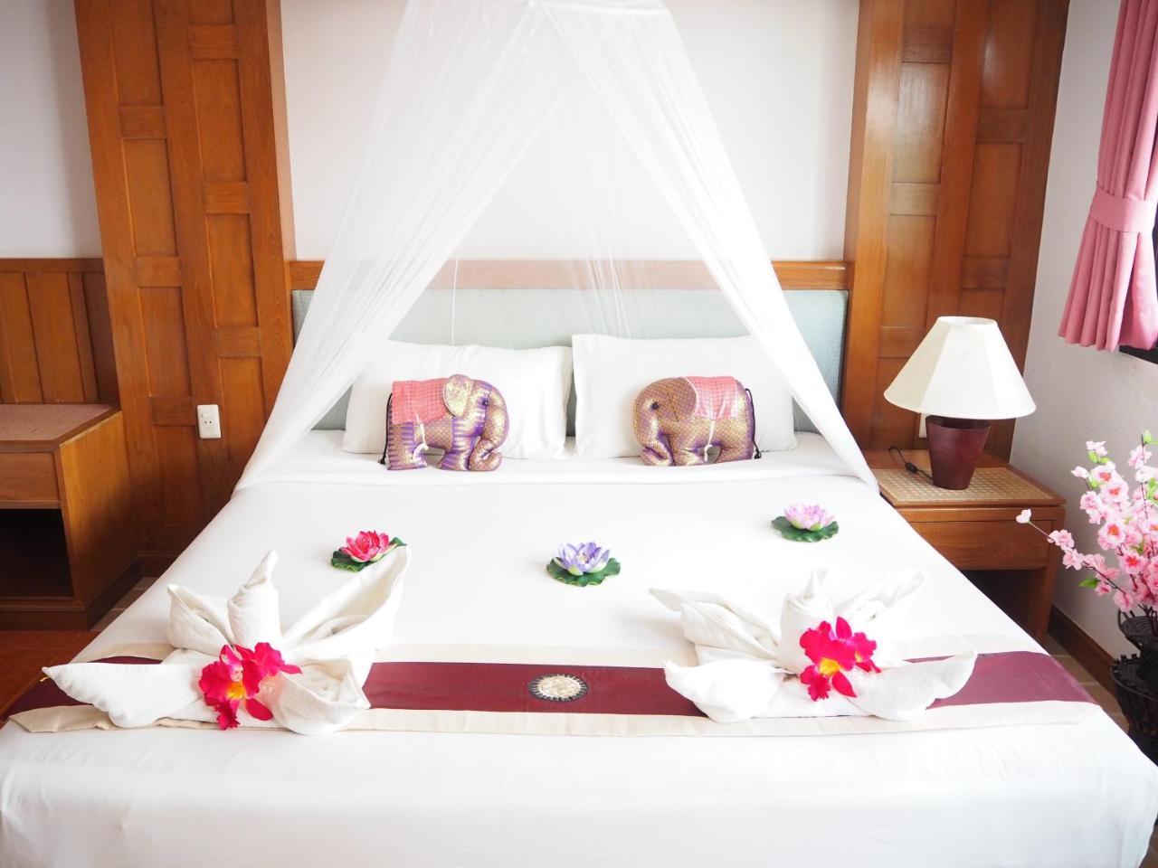 Your Place Inn Karon المظهر الخارجي الصورة